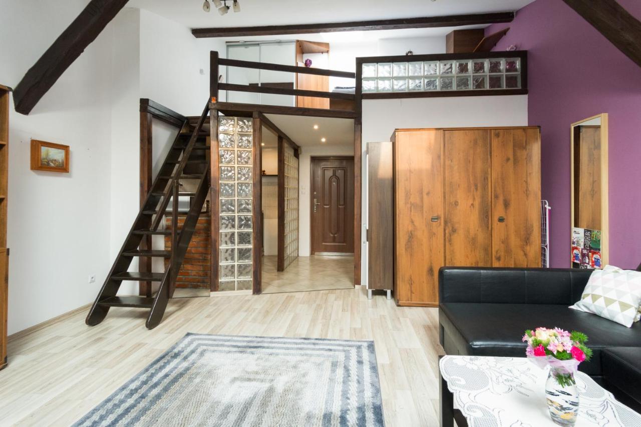 Gorgeous Loft In Perfect Location! Apartment Krakow Bagian luar foto
